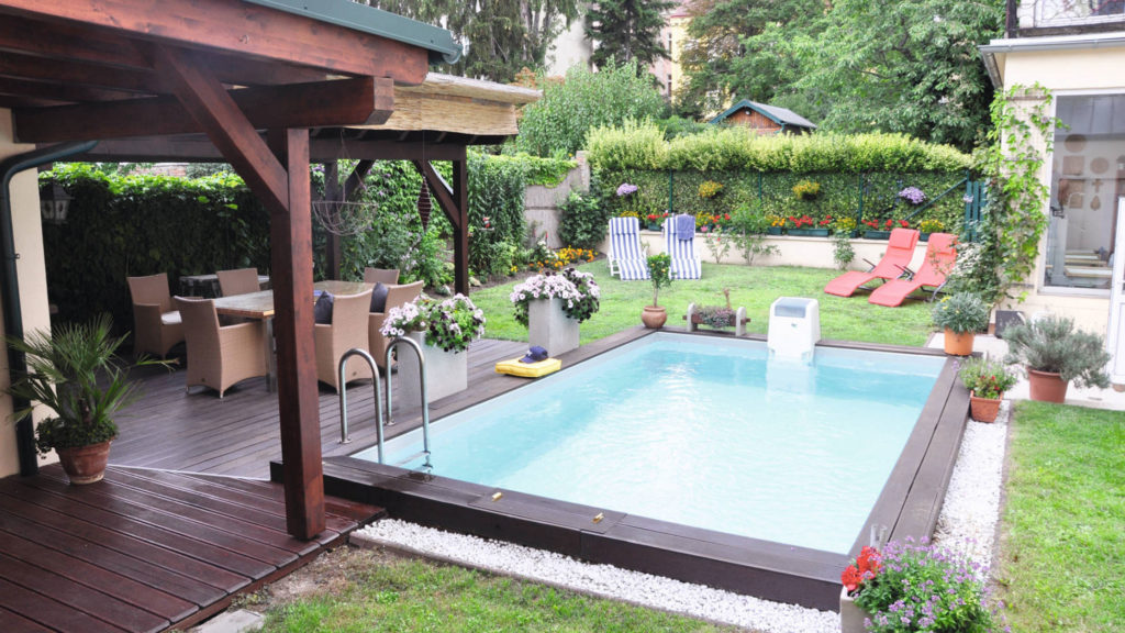 Garten mit Pool bei ruhiger Ferienwohnung in Wien nahe Schönbrunn